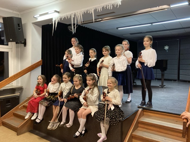 DEBIUTANCKI KONCERT KLASY 1